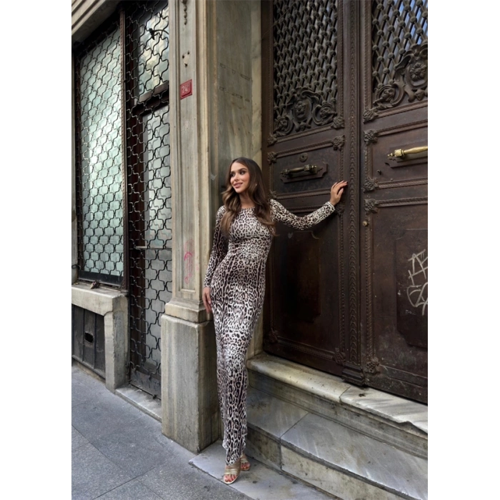 Uzun leopar desenli elbise