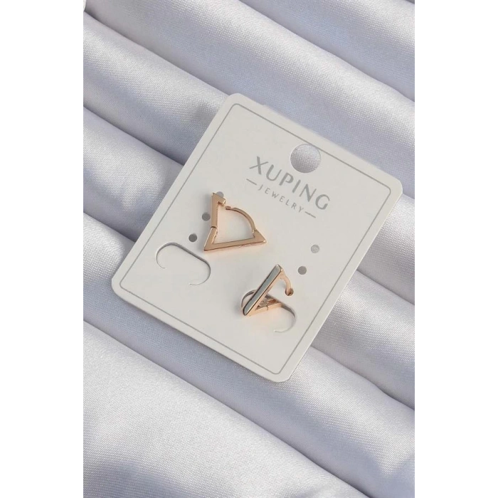 Xuping Rose Renk Yansımalı Üçgen Küpe