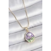 316L Çelik Gold Renk Zincir Mor Çiçek İşlemeli İnci Detay Portre Model Kadın Kolye
