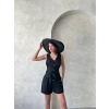 Kuşaklı şortlu tulum