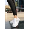 Piata Beyaz Cilt Bağcıklı Spor Ayakkabı