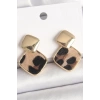 Pirinç Gold Renk Sallant Kare Leopar Desen Model Kadın Küpe