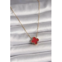 316L Çelik Gold Renk Kırmızı Yonca Model Kadın Kolye