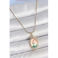 316L Çelik Gold Renk Zincir Mix Renk Çiçek İşlemeli Zirkon Taş Detaylı Portre Model Kadın Kolye