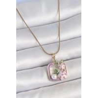 316L Çelik Gold Renk Zincir Mor Mineli Kare Model Çiçek İşlemeli İnci Detay Kadın Kolye