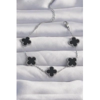 316L Çelik Gümüş Renk Siyah Mineli Yonca Bileklik