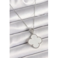 316L Çelik Gümüş Renk Zincir Zirkon Taş Detaylı Beyaz Yonca Model Kadın Kolye