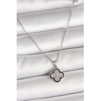 316L Çelik Gümüş Renk Zincir Zirkon Taşlı Yonca Model Kadın Kolye