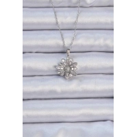 316L Çelik Zincir Gümüş Renk Zirkon Taşlı Çiçek Kolye