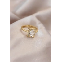 Ayarlamalı Gold Renk Metal Zirkon ve Kristal Taşlı Dikdörtgen Model Yüzük