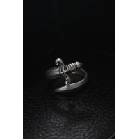 Ayarlanabilir Kılıç Model Erkek Yüzük