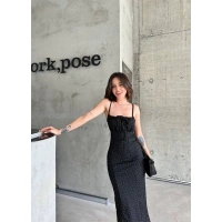 Desenli askılı elbise