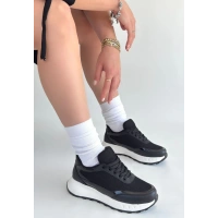 Edva Siyah Cilt Bağcıklı Spor Ayakkabı