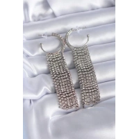 Gümüş Renk Zirkon Taşlı Püsküllü Model Pirinç Kadın Küpe