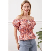 Madonna yaka çiçekli bluz