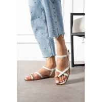 Nordi Beyaz Cilt Kemerli Sandalet