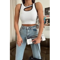 Pencereli kaşkorse crop