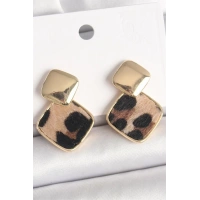 Pirinç Gold Renk Sallant Kare Leopar Desen Model Kadın Küpe