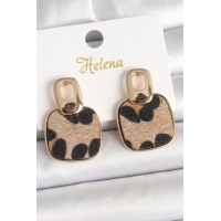 Pirinç Gold Renk Sallantı Kare Leopar Model Kadın Küpe