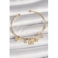 Pirinç Gold Renk Sallantı Zirkon Taşlı Ayıcık Figür Taç Detay Charm Kadın Bileklik