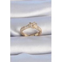 Pirinç Gold Renk Zirkon Taşlı Düğüm Model Kadın Yüzük