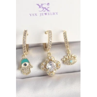 Pirinç Gold Renk Zirkon Taşlı Fatma Ana El Yonca Figür Göz Detay 3Lü Kadın Kombin Küpe