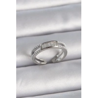 Pirinç Gümüş Renk Ayarlanabilir Sıralı İncili Zirkon Taşlı Kadın Yüzük