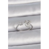 Pirinç Gümüş Renk Ayarlanabilir Zirkon Taşlı Yıldız Model Kadın Yüzük