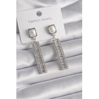 Pirinç Gümüş Renk Kare İnci Zirkon Taşlı Su Yolu Model Kadın Küpe