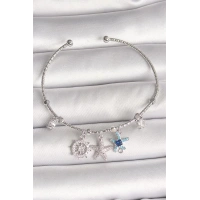 Pirinç Gümüş Renk Sallantı Zirkon Taşlı Deniz Yıldız Figür Charm Kadın Bileklik