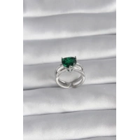 Pirinç Gümüş Renk Yeşil Zirkon Taşlı Tek Taş Model Kadın Yüzük