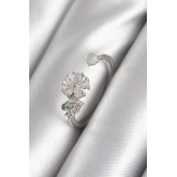 Pirinç Gümüş Renk Zirkon Taşlı Çiçek Model Kadın Yüzük