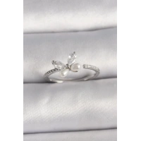 Pirinç Gümüş Renk Zirkon Taşlı Kelebek Model İnci Detaylı Ayarlanabilir Yüzük