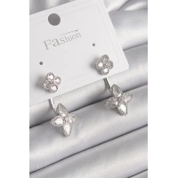 Pirinç Gümüş Renk Zirkon Taşlı Yonca Model Kadın Küpe