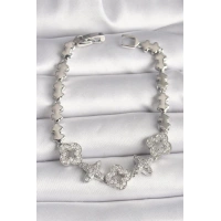 Pirinç Gümüş Renk Zirkon Taşlı Yonca Yıldız Model Kadın Bileklik