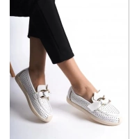 Riwan Beyaz Cilt Babet Ayakkabı