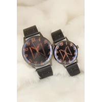 Siyah Deri Kordonlu Füme Metal Kasa Kayı Boyu Figürlü Sevgili Saatleri