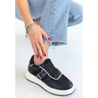 Tanwe Siyah Cilt Bağcıklı Spor Ayakkabı