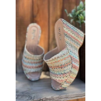 Tlay Kilim Desenli Dolgu Topuk Terlik