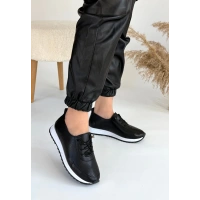 Tone Siyah Cilt Bağcıklı Spor Ayakkabı