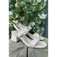 Year Bej Cilt Topuklu Ayakkabı