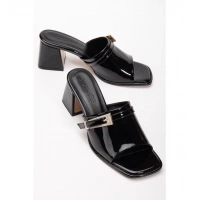 Ziva Siyah Rugan Topuklu Terlik