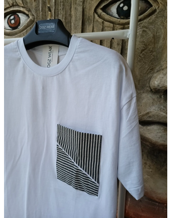 Beyaz Çizgili Cep Detaylı %100 Pamuk Erkek T-Shirt
