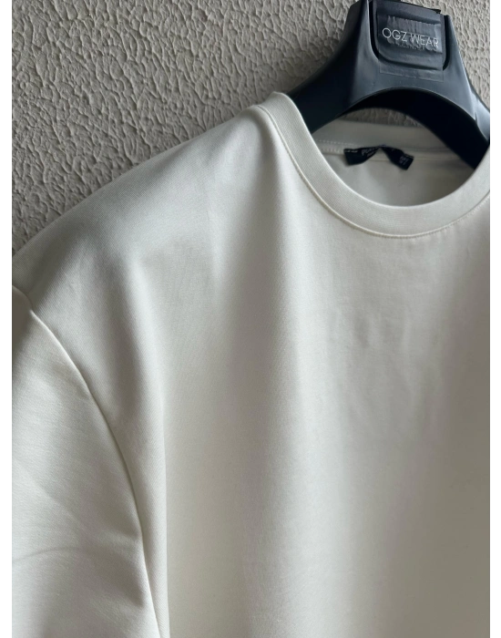 Beyaz Kabartma Baskılı Marka Premium Yüksek Kalite Oversize T-Shirt