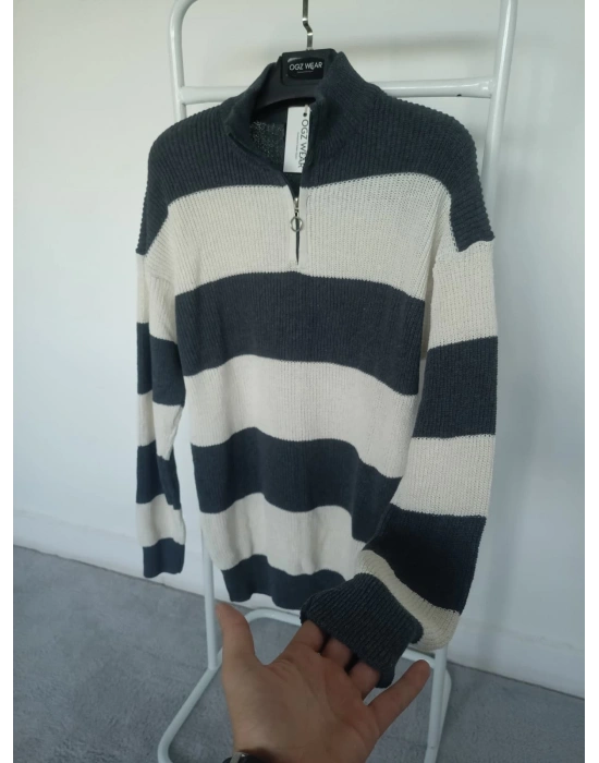 Gri Beyaz Çizgili Selanik Örgü Yarım Femuar Detaylı Uzun Kollu Triko