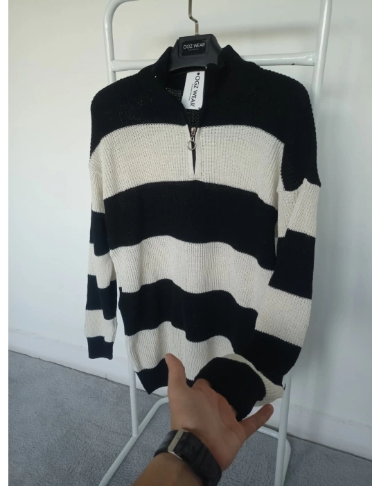 Siyah Beyaz Çizgili Selanik Örgü Yarım Femuar Detaylı Uzun Kollu Triko