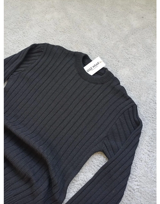 Siyah Bisiklet Yaka Premium Pamuklu Triko Kazak