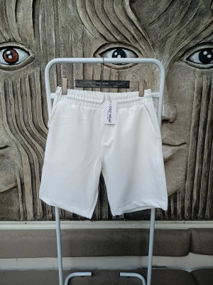 Beyaz Premium Diagonal Kumaş Cepli Beli Lastikli Erkek Şort