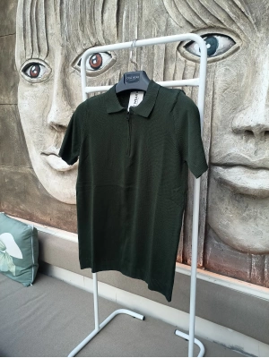 Haki Yeşil Premium Pamuklu Femuarlı Polo Yaka Örme Triko Tişört