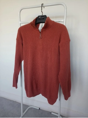 Kiremit Selanik Örgü Yarım Femuar Detaylı Uzun Kollu Triko